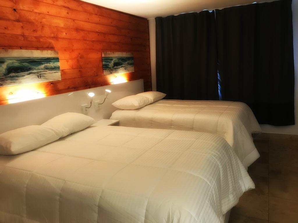 Wave Beach Vacation Rentals Pompano Beach Bilik gambar